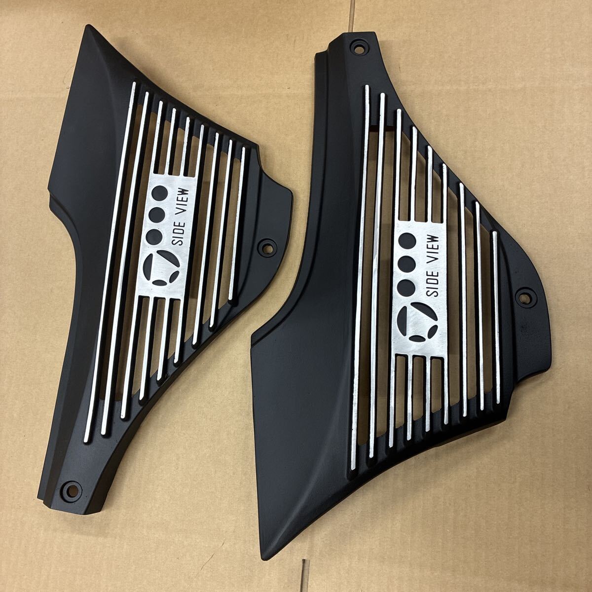 GPZ400F GPZ550F アルフィンカバー サイドカバー サイドビュー 逸品