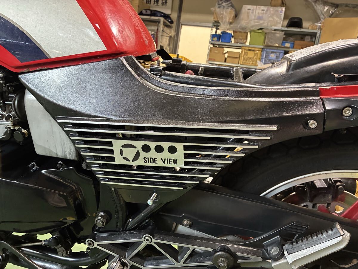 GPZ400F GPZ550F アルフィンカバー サイドカバー サイドビュー 逸品