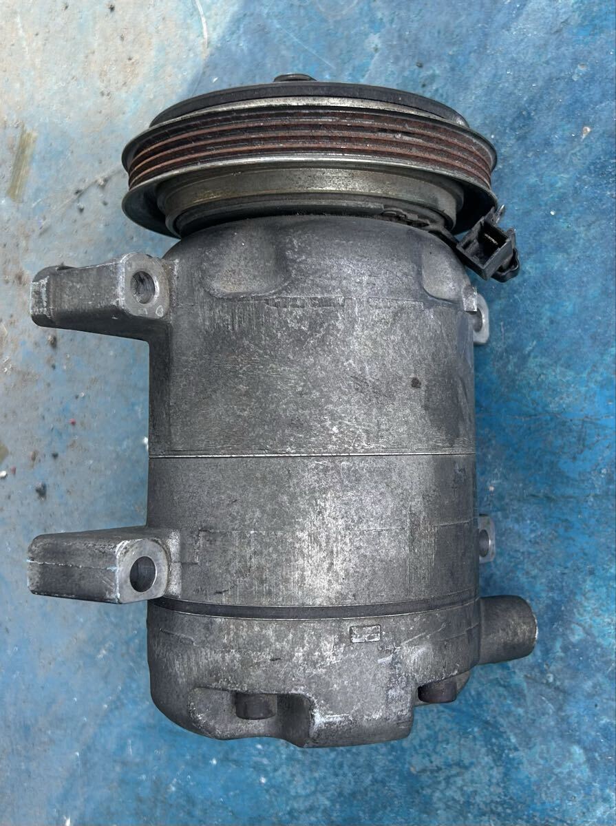 日産純正エアコンコンプレッサー 92600-52F02 SR20DET RPS13シルビア 日産純正エアコンコンプレッサー 92600-52F02 SR20DET RPS13シルビア