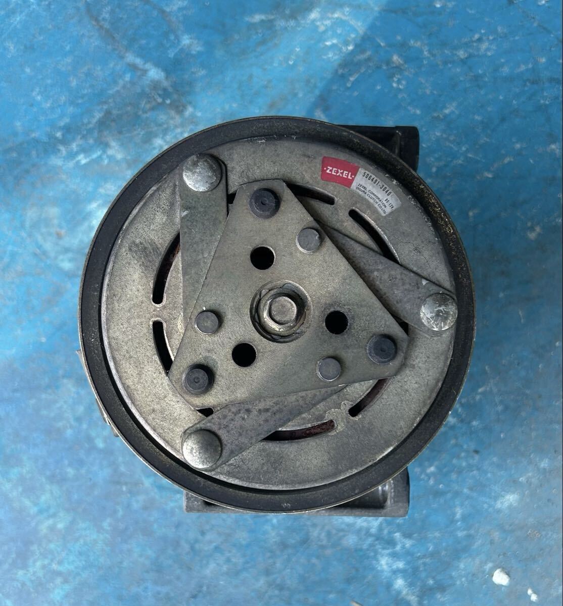 日産純正エアコンコンプレッサー 92600-52F02 SR20DET RPS13シルビア
