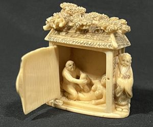 春画 根付の値段と価格推移は？｜15件の売買データから春画 根付の価値