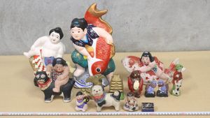 射的人形の値段と価格推移は？｜13件の売買データから射的人形の価値が