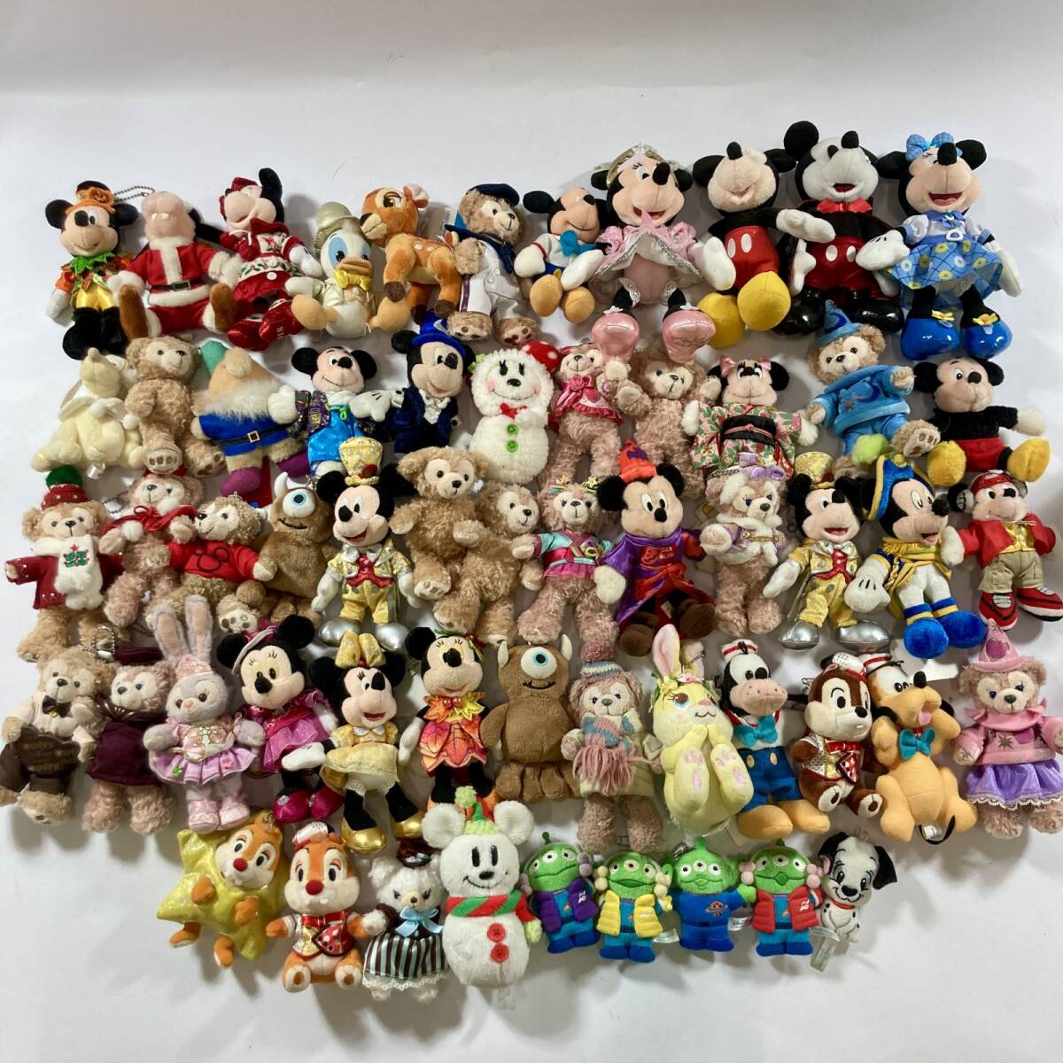 ディズニー ダッフィー 30周年の値段と価格推移は？｜11件の売買データ