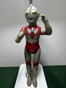 ウルトラマン ソフビ 昭和のYahoo!オークション(旧ヤフオク!)の相場