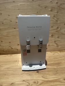 ウォーターサーバー プレミアムの値段と価格推移は？｜7件の売買データ