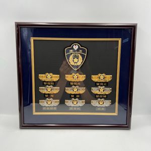 エンブレムコレクションの値段と価格推移は？｜16件の売買データから