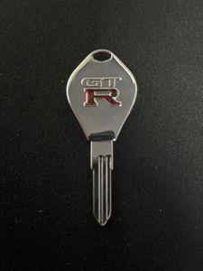 BNR32 キーの値段と価格推移は？｜35件の売買データからBNR32 キーの