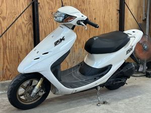 ライブディオZXのYahoo!オークション(旧ヤフオク!)の相場・価格を見る