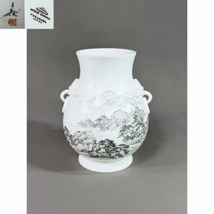 深川製磁 宮内庁御用達 花瓶の値段と価格推移は？｜35件の売買データ