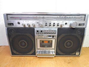 東芝 ラジカセ BOMBEATの値段と価格推移は？｜15件の売買データから