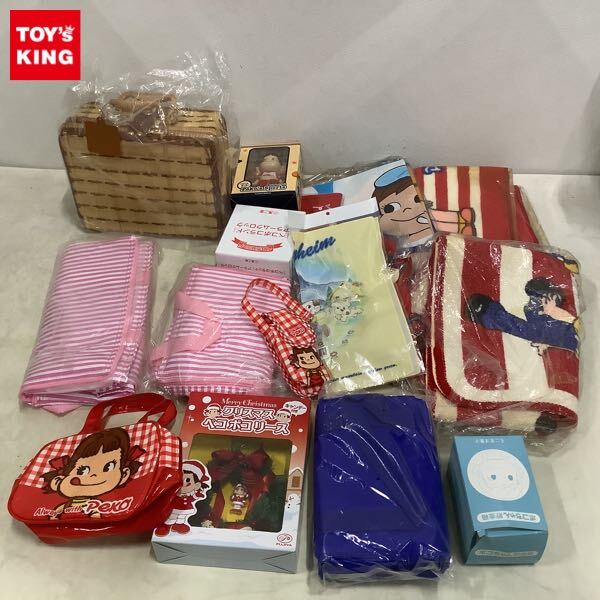 ペコちゃん クリスマスの値段と価格推移は？｜46件の売買データから