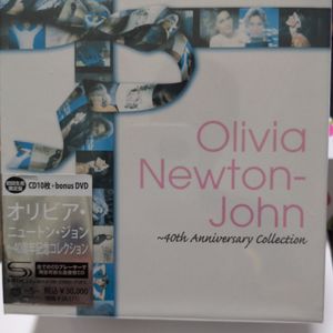 264位 オリビアニュートンジョン～40周年記念コレクション　未開封 オリビア CD DVD