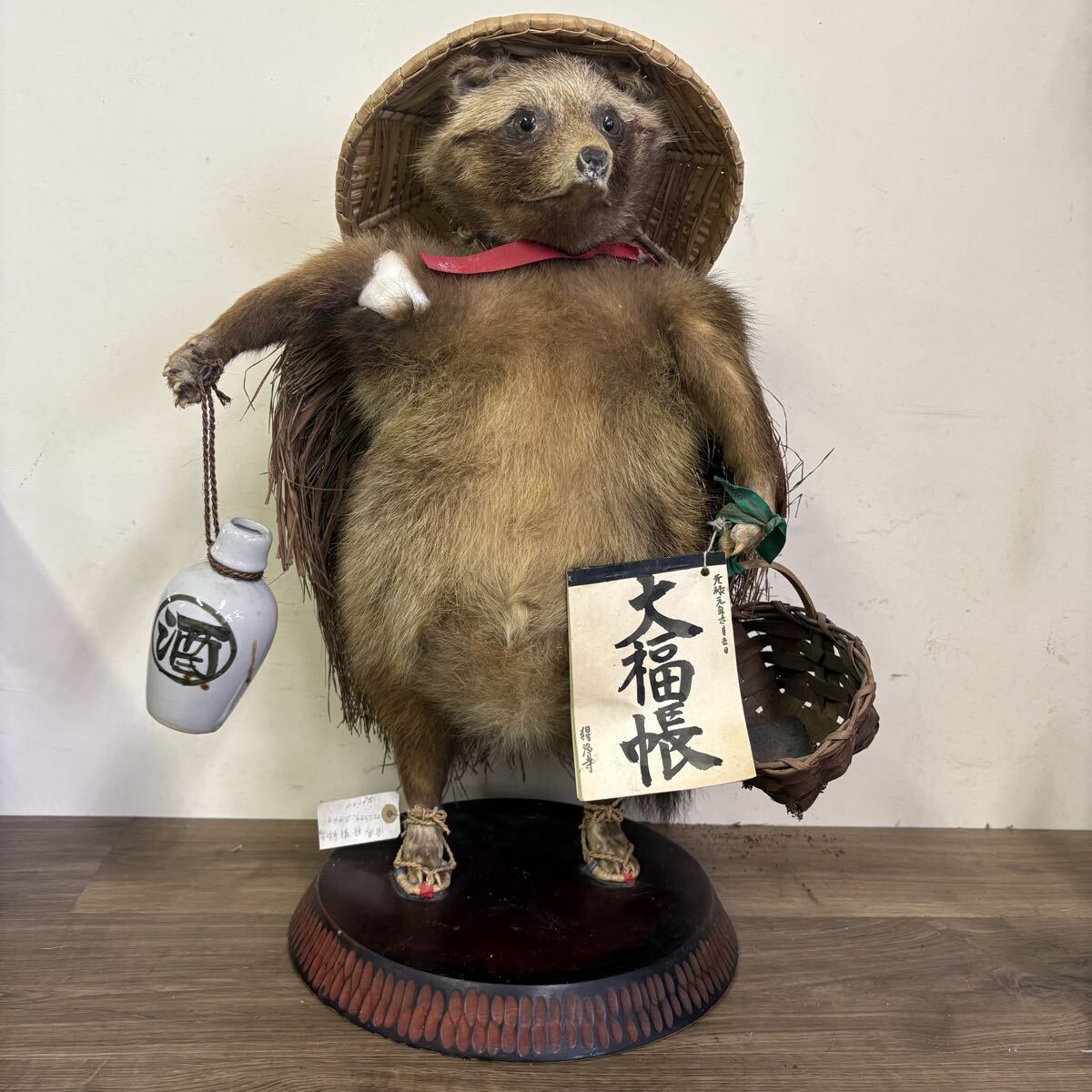 狸の剥製 たぬき 剥製の値段と価格推移は？｜3件の売買データからたぬき 剥製の