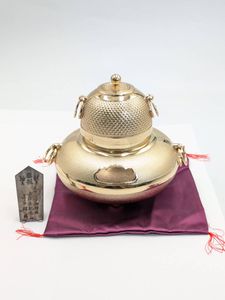 黄金茶釜 24kgpの値段と価格推移は？｜11件の売買データから黄金茶釜