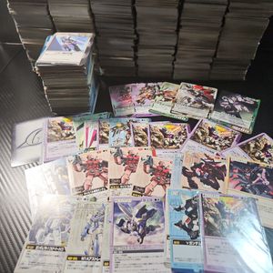 ガンダムウォーの値段と価格推移は？｜102件の売買データからガンダム