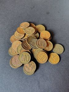 韓国旧10ウォン硬貨の値段と価格推移は？｜2件の売買データから韓国旧