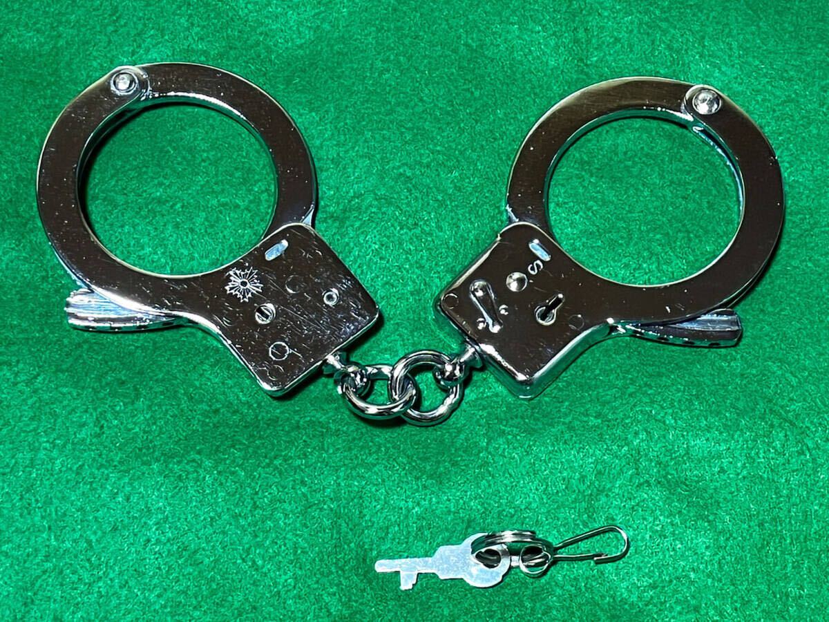 手錠 警察の値段と価格推移は？｜39件の売買データから手錠 警察の価値