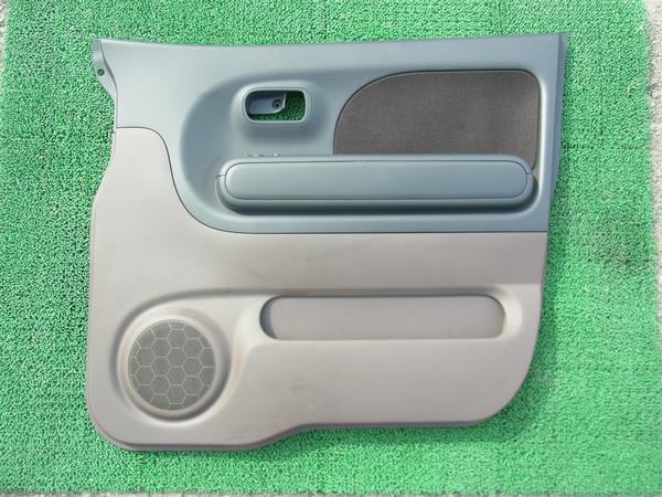 MF22S MRワゴン フロントドアトリム 内張り 右 【A⑤】_1