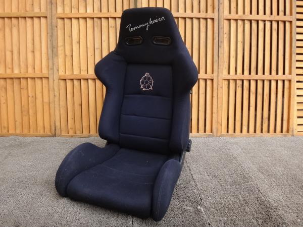 超貴重なレアものです　トミーカイラ　シート　セミバケット　ジャンク扱い　　★送料無料★ RECARO トミーカイラ レカロ トミーカイラモデル 底止め(本体 ブリッドのスーパーセミバケットシートのフラッグシップモデル