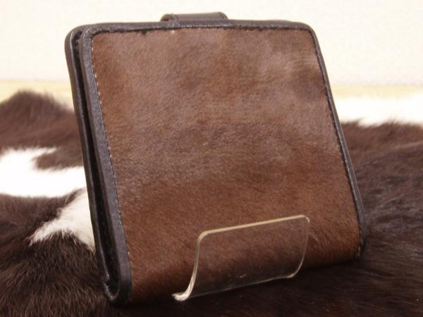 Hato Hasiボタン レザー 二つ折り財布 黒 長財布 小銭入れあり 売買されたオークション情報 Yahooの商品情報をアーカイブ公開 オークファン Aucfan Com