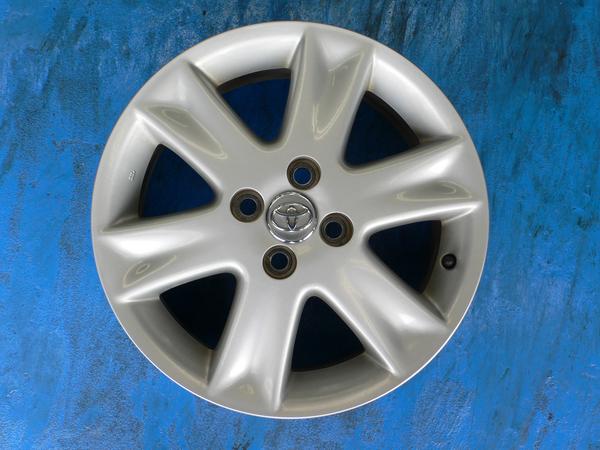 中古 トヨタ ヴィッツRS純正 16インチ(4H/100) タイヤ、ホイール