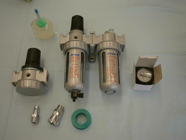 圧力調整レギュレーター＋水抜き＋オイラーFRL803　