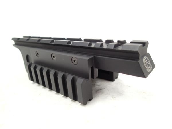 SYSTEMA P90 トリプルレイルマウント マルイ電動ガンP90【刻印付き】 4916】SYSTEMA P90 トリプルレイルマウント マルイ電動ガンP90用