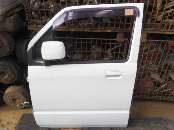 ワゴンＲ　ＣＢＡ-ＭＨ２１Ｓ　左フロントドア　91765