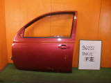 マーチ BNK12 フロント左ドア 赤AY4