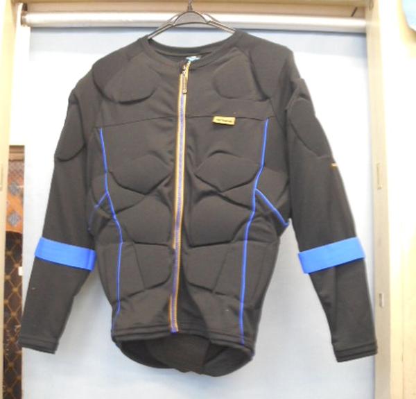 ￡あなたを守る【northpeak】スキープロテクター　Sサイズ￡492