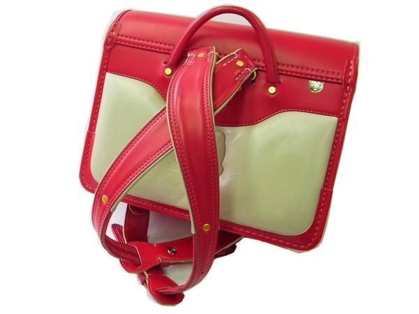 アートウエルド くまのプーさん 横型ランドセル 赤 ランドセル 売買されたオークション情報 Yahooの商品情報をアーカイブ公開 オークファン Aucfan Com