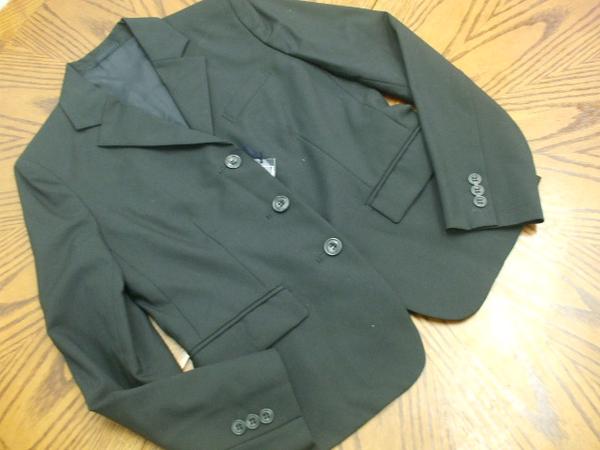 コムサデモード★新品★黒のフォーマルジャケット(160)定価23100