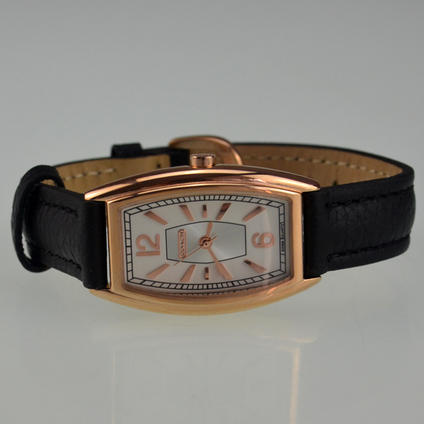 ★新品★1年保証★　コーチ　腕時計　W048