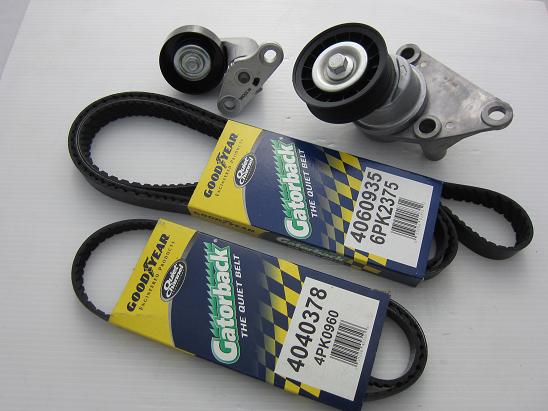 送無♪07～08エスカレード　タホ　ユーコン　ファンベルト　４点