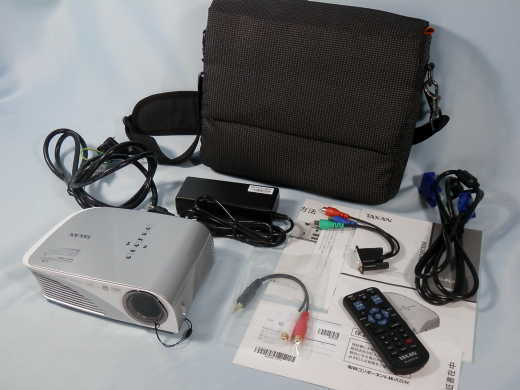 ◆ TAXAN / LEDプロジェクター 『KG-PL011S』 ◆ 美品 ◆