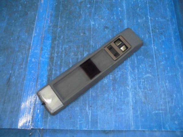 旧車 スカイライン ジャパン ルームランプ 当時物 日産純正 HGC210211