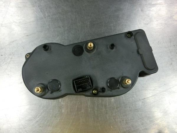 TL1000R 純正メーターAssy綺麗、300km表示☆逆車、VT52A