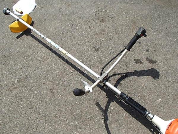 草刈り機 STIHL FS2102 【公式通販】