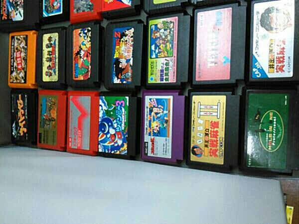 【ジャンク】ファミコン本体+箱説無しソフト30本セット