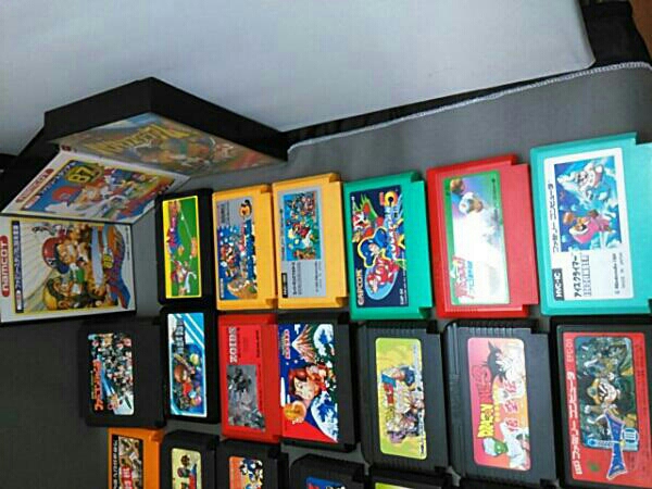 【ジャンク】ファミコン本体+箱説無しソフト30本セット