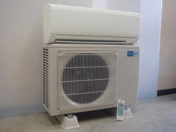 K364:三菱/人感ムーブアイ MSZ-HS561S ルームエアコン 200V/11年