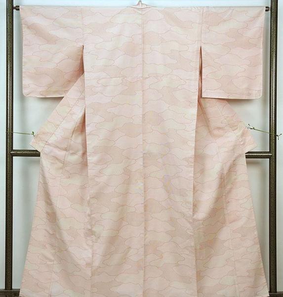 ★ＵＳＥＤ着物★正絹 単衣/雲取亀甲絣模様 紬★wd028