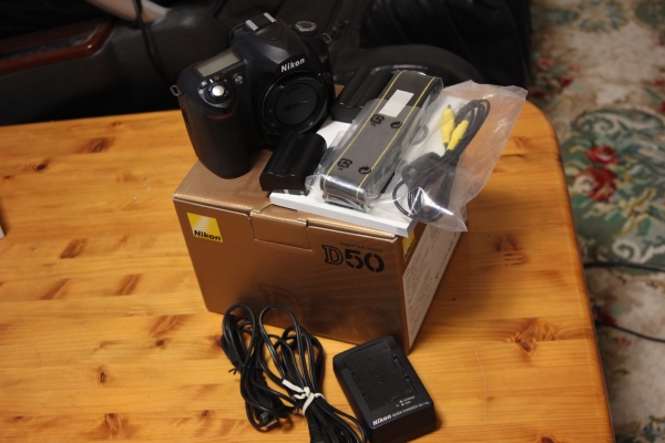 ショット数5999回・美品ニコン Nikon D50 ボディ#15381 公式 △ Nikon