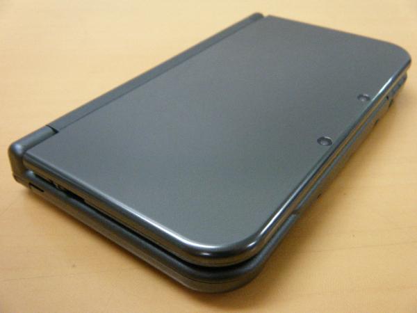 ○I-67 Newニンテンドー3DS LL 本体 ブラック 箱付 任天堂 美品 New