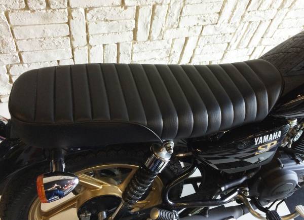 ☆YAMAHA YB125SP専用タックロールダブルシート☆(社外品)｜売買された
