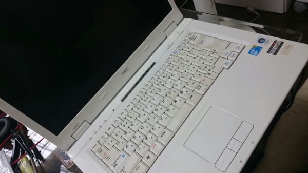 NEC LL550/T ノートパソコン ホワイト_1