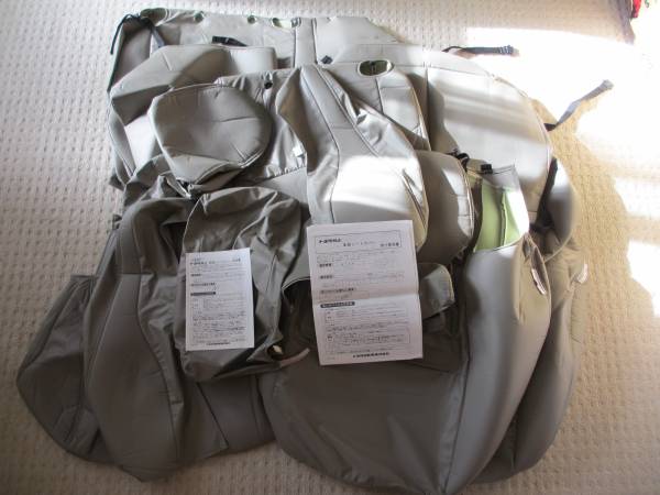 プレミオ・アリオン　26#系　トヨタ純正OP　革調シートカバー