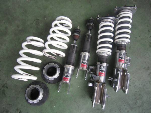 日産 E51 エルグランデ ダウンサスペンション一式　HKS