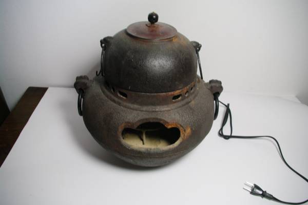 風炉 茶釜 茶道具 鉄釜 電気 電熱線(釜)｜売買されたオークション情報
