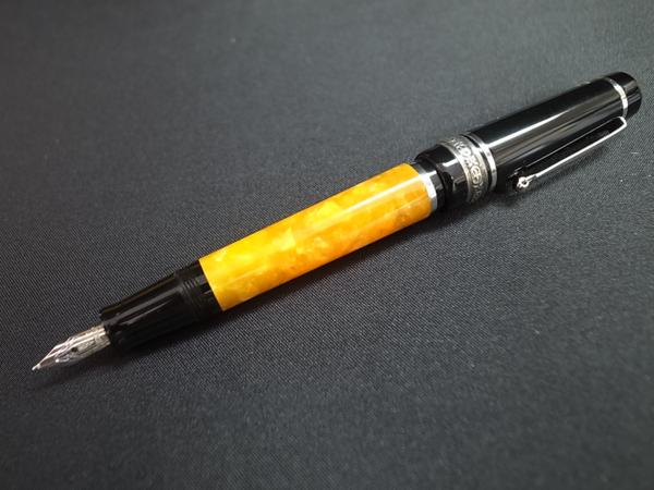 DELTA Dolcevita 万年筆 デルタ ドルチェ ビータ ミニ 14金